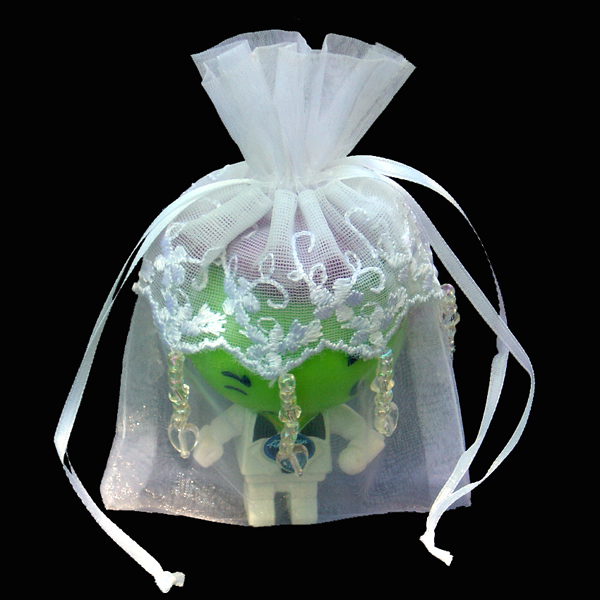 4" X 6" EMBROIDERED LACE BEADED ORGANZA WEDDING FAVOR BAG-24/PK, WHITE